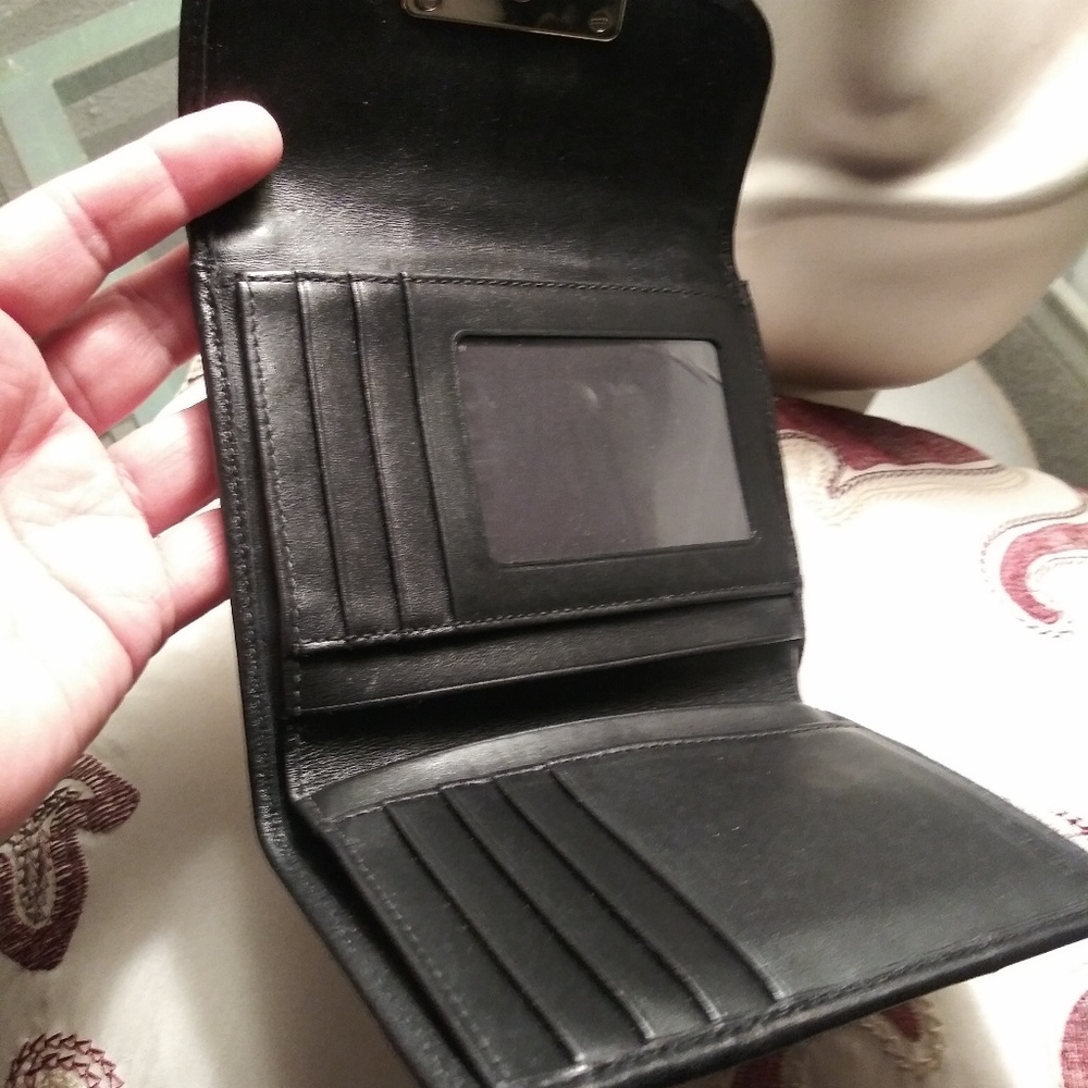 Wallet - Picture 2 of 3